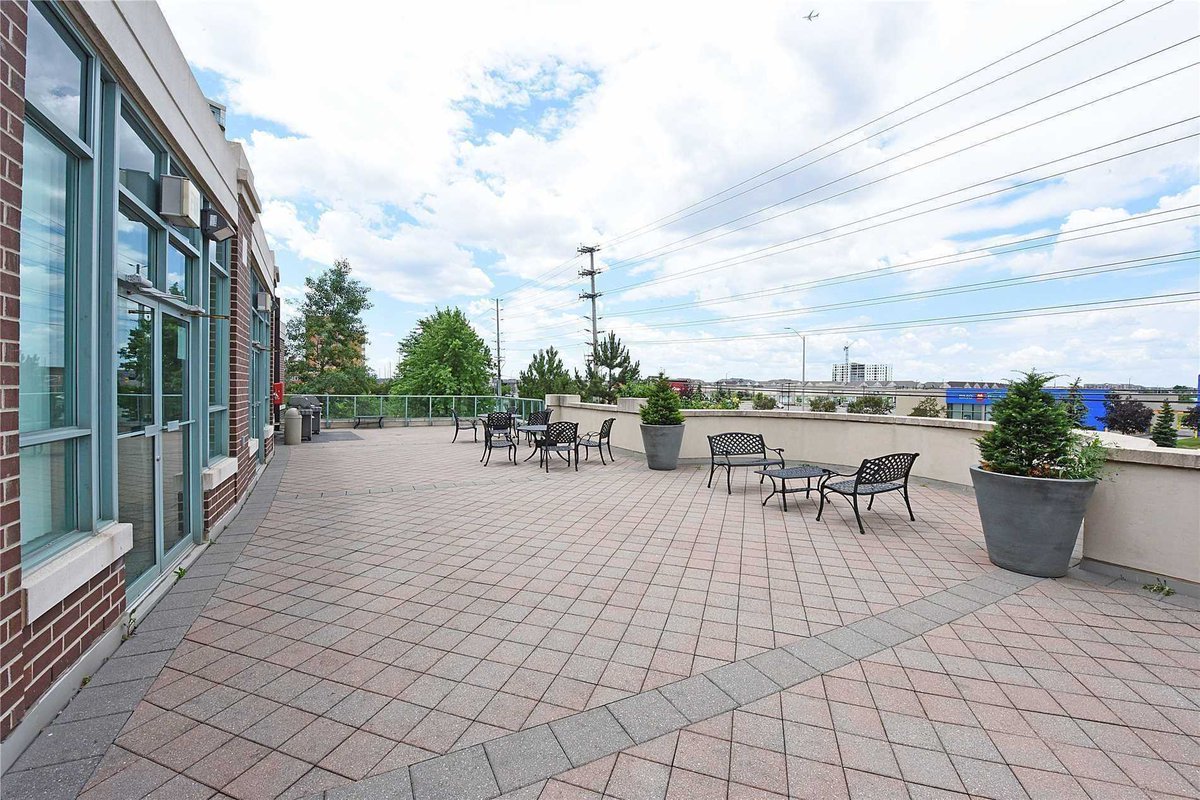 lyndacowan's tweet photo. #FORLEASE 4850 Glen Erin Dr #1007, #Mississauga $2,600/per month https://t.co/oWqvtSnmXE