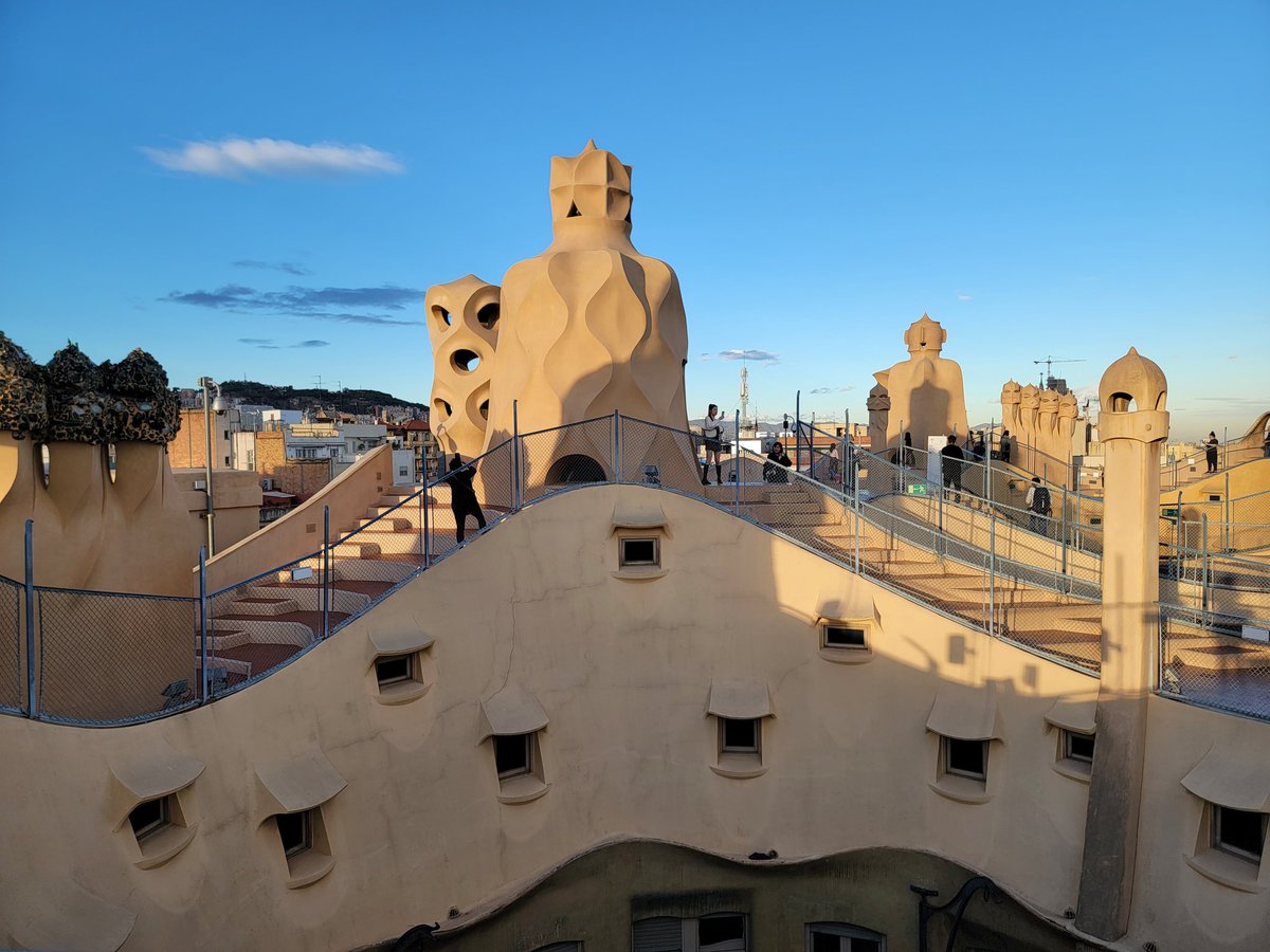 PeterRichards's tweet photo. Using some time after #SCWEC22 to check out the always inspirational architecture of Gaudi https://t.co/KYPIyYvUzj