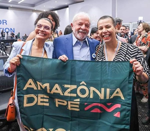 CelioMouraTO's tweet photo. #FalaPresidente // Encontro com representações da sociedade civil brasileira hoje na #COP27. Nosso governo será construído com participação e escuta. Temos muitos desafios e com a ajuda de todos vamos reconstruir o Brasil.
📸: Ricardo Stuckert https://t.co/YH38kmH6x0