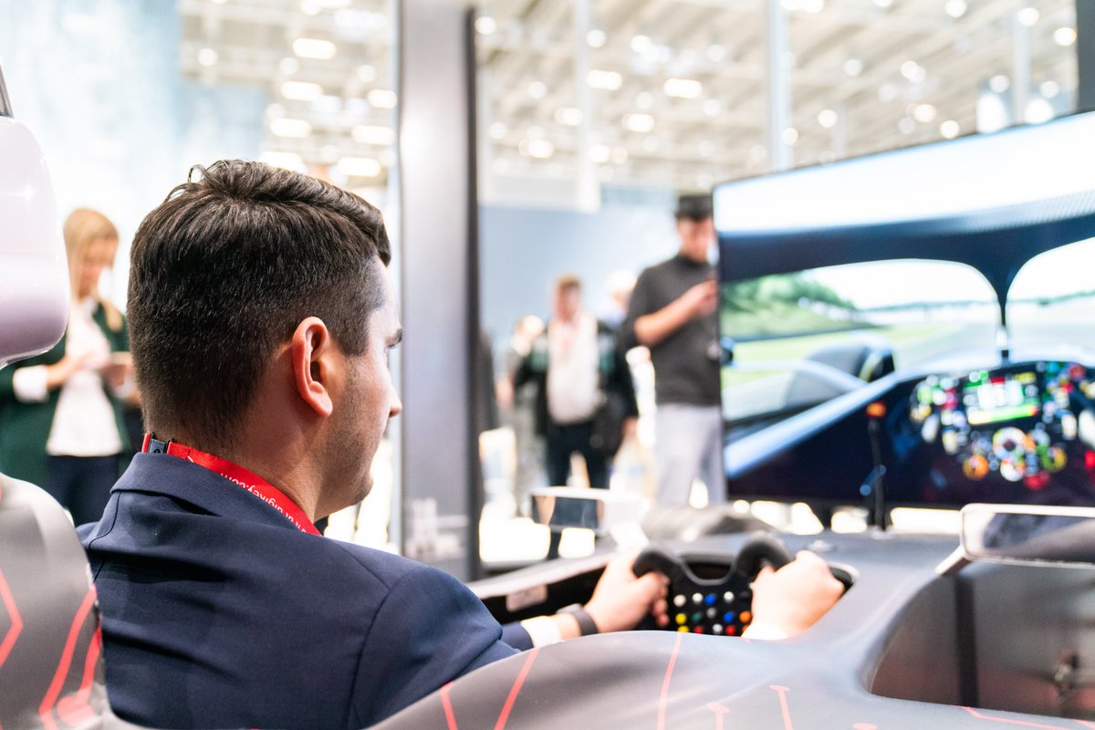 electronicaFair's tweet image. How can the third day already be over? We look back on a day full of interesting conversations, many innovations in the #electronics #industry and a lot of fun! As you can see, the atmosphere couldn&apos;t be more energetic. We look forward to seeing you tomorrow! #electronciaFair