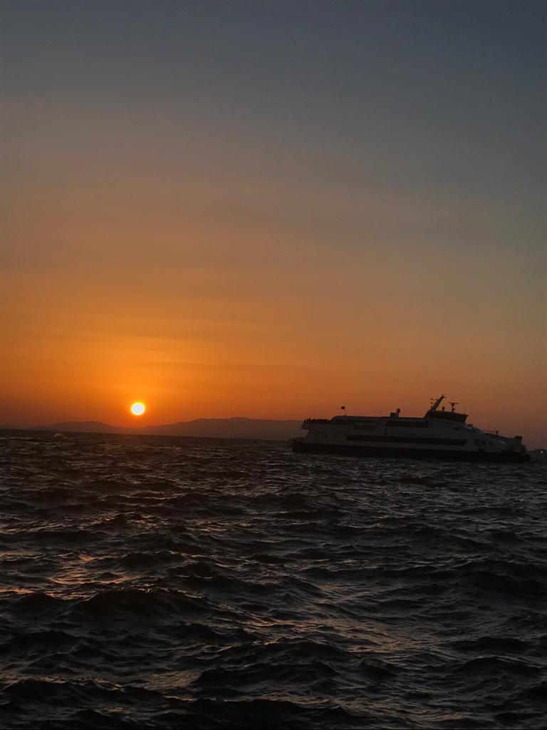 Çok güzelsin İzmir çok 🤍ben şimdi seni bırakıp nasıl Urfa'ya gidicem