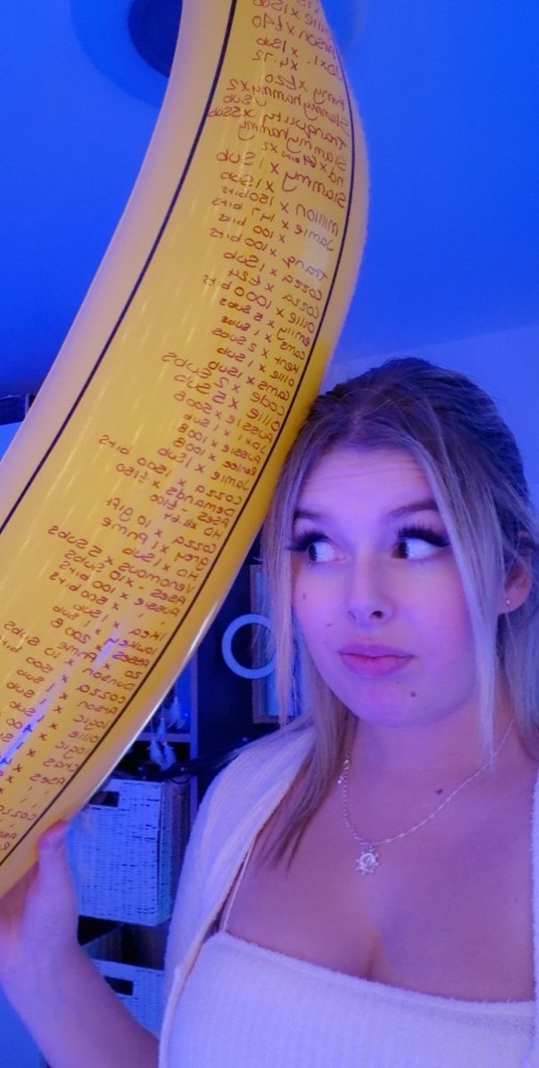 AbiCooops's tweet image. IM LIVE &amp;lt;3 #proximitychat &amp;lt;3 twitch.tv/abicoops