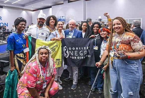 CelioMouraTO's tweet photo. #FalaPresidente // Encontro com representações da sociedade civil brasileira hoje na #COP27. Nosso governo será construído com participação e escuta. Temos muitos desafios e com a ajuda de todos vamos reconstruir o Brasil.
📸: Ricardo Stuckert https://t.co/YH38kmH6x0