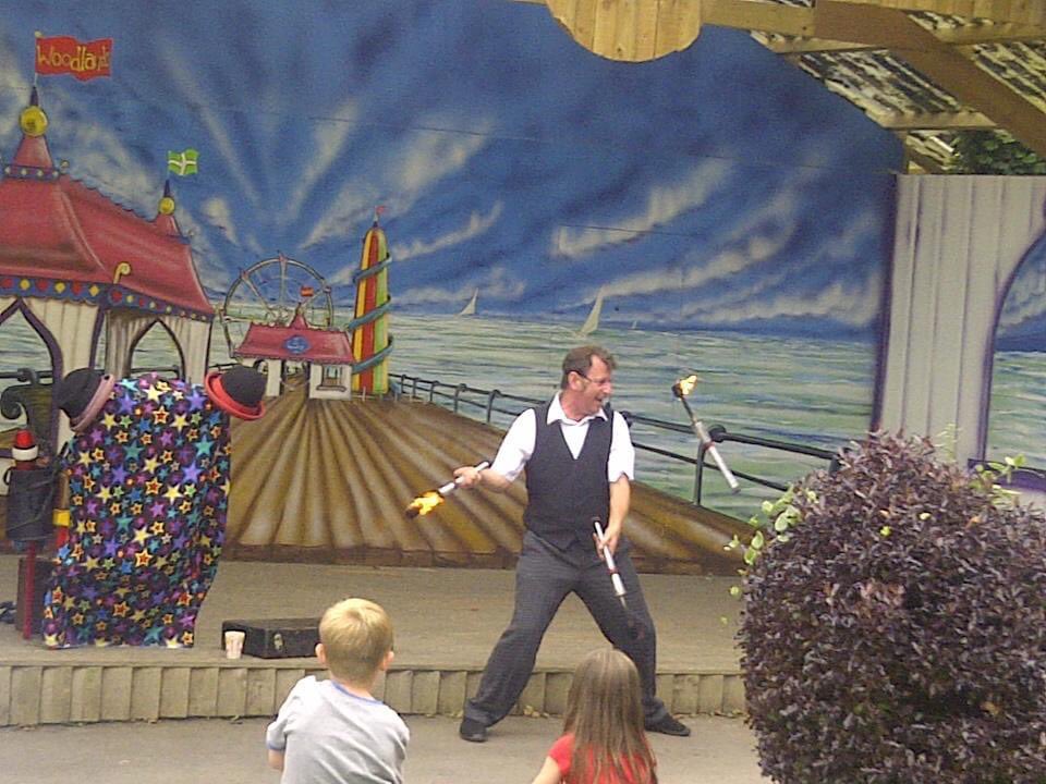 Socops_Exeter's tweet photo. We've got a big surprise this Saturday as we have the juggler, entertainer and comedian Ben the Juggler coming in!!

This is a one-off, so please get yourself down to the 100 club this Saturday morning 10:30-12:30 for an absolute treat! 😁🤹🎭 https://t.co/GptwHjueJc