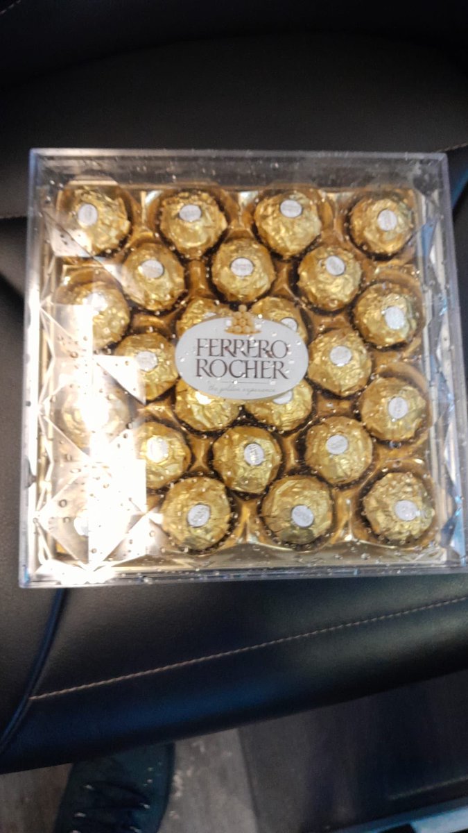 When a new passenger on one of our services bring the team a little thank you it makes everything worthwhile. #weworkforchocolate #welldoneteam