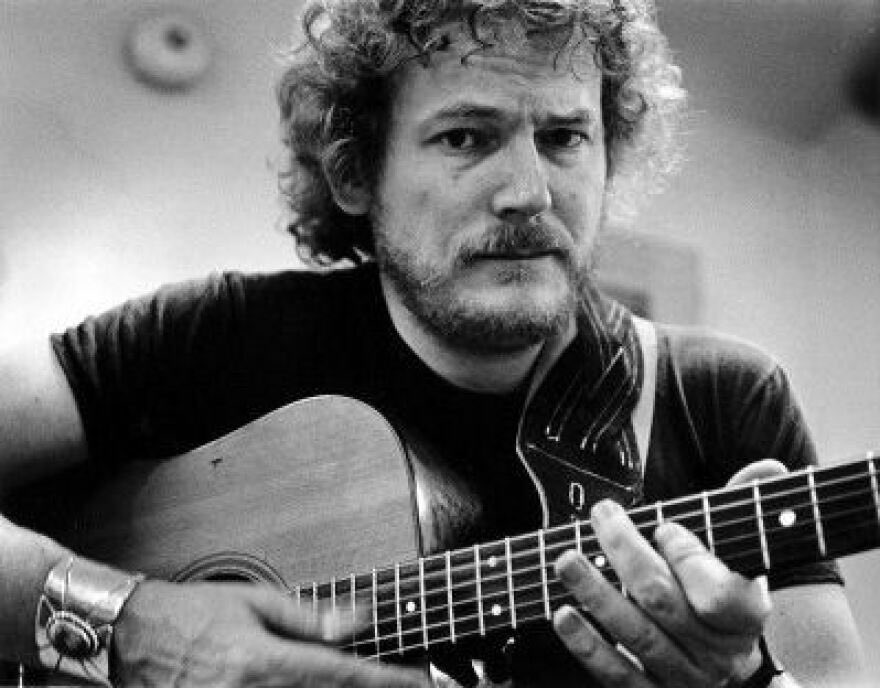 Wishing legendary Canadian singer-songwriter, Gordon Lightfoot, a very Happy 84th Birthday today! Hit me with your favourite songs by this extraordinary story teller.