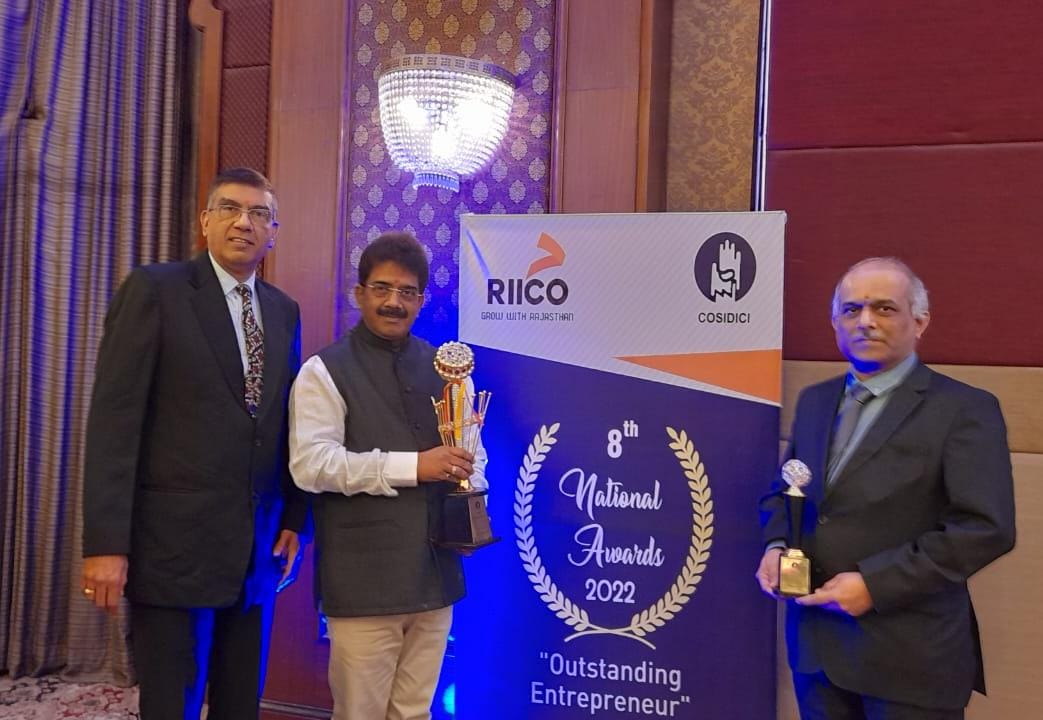 DajiSalkar's tweet photo. Congratulations to the #EDCGoa Team under the Chairmanship of Shri @ShetSadanand for receiving the National Outstanding SIDC Award at the 8th National COSIDICI Awards 2022 https://t.co/n3cfslJCc6
