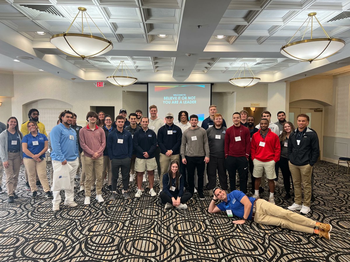 @SCSU Assistant Professor Dr. Robert Knipe @kniper1 led a session at the 2022 @CTAHPERD Conference on Student Leadership #LeadersWanted

The #HealthEd and #PhysEd Future

@SCSUHPE