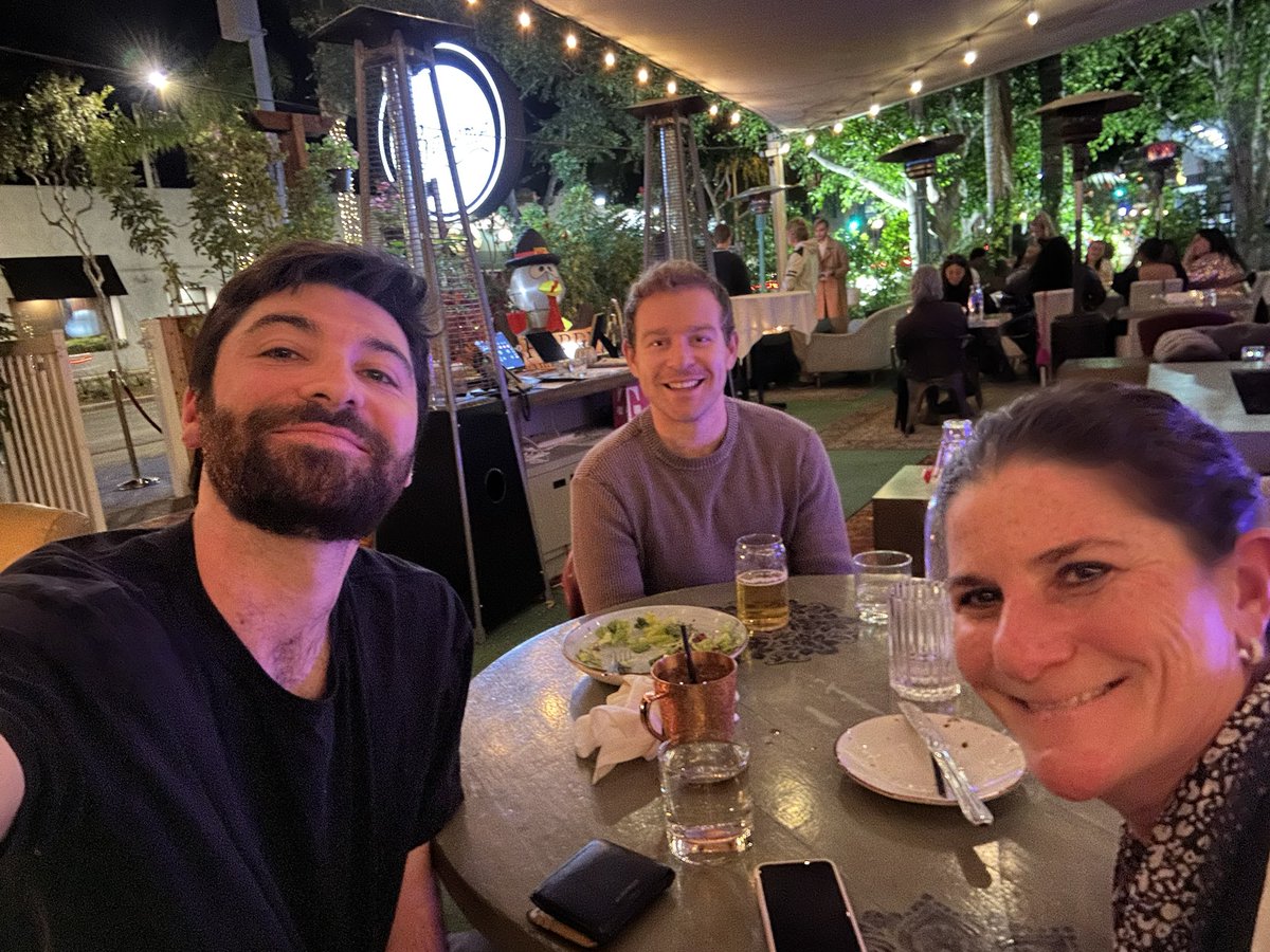 damaffa's tweet photo. LA was chill @matthewhendel @mom @snoopy #megachill https://t.co/LNgvW8BkZH