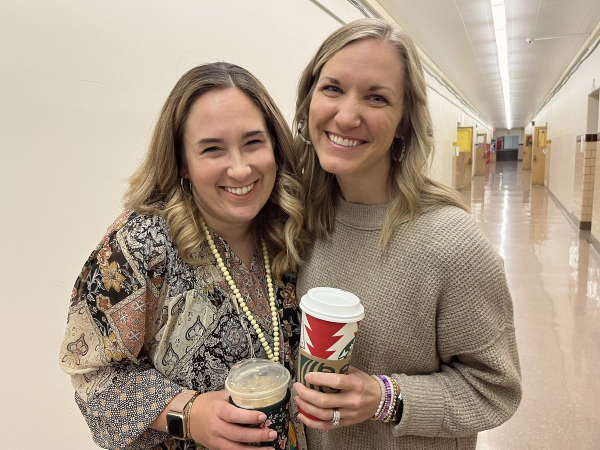 MY GIRL IS BACK!!!🤩🙌🏼 &amp; we are so so so excited about it!

<a href="/MrsRamicone/">Mrs. Ramicone</a>