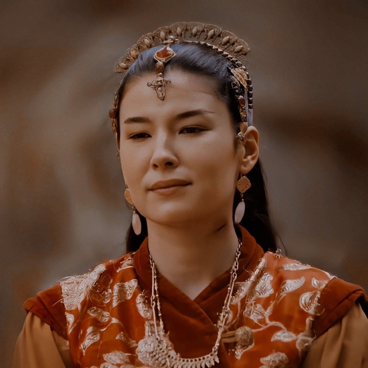 exomniz's tweet photo. benim çiftim 🥺🤎
#temjin #esrakılıç #buraktozkoparan
#destan #meijin #temurtegin https://t.co/t7CiyWCPF5