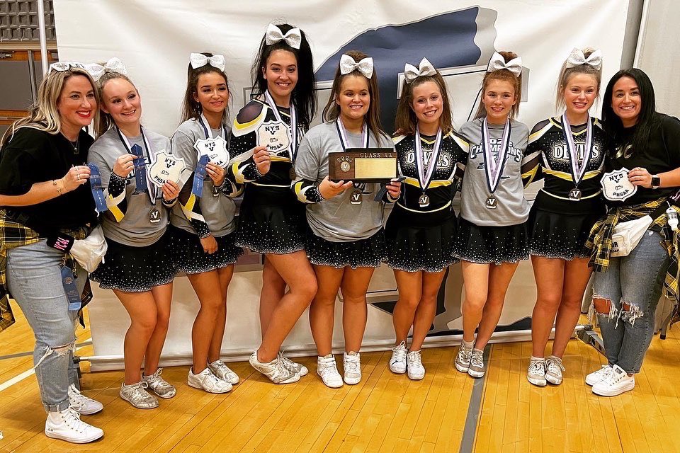 VCSCheer_VVC's tweet photo. π Itβs officially Senior Season for these 7 and we are NOT ready π₯Ίπ«ΆπΌ
#VC4L https://t.co/GiC6C7kJyK