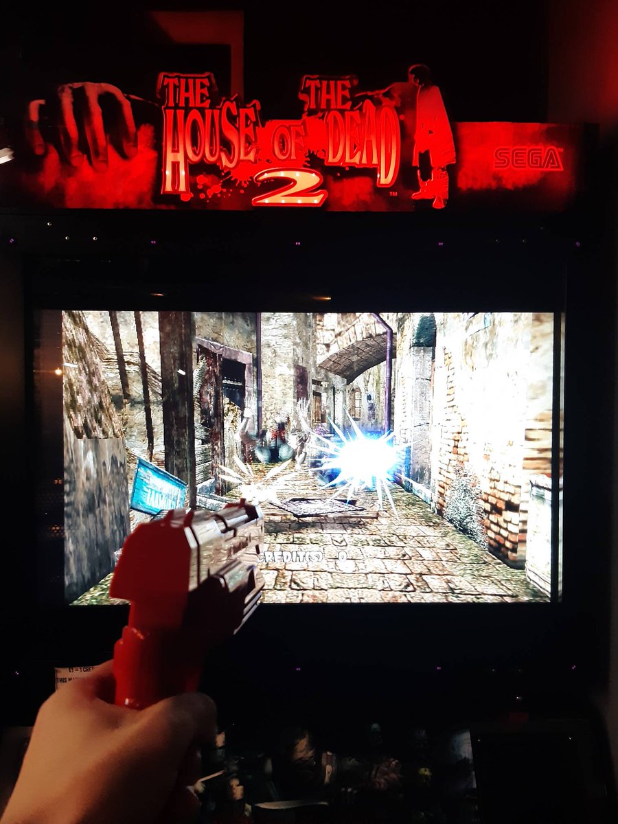 Bad weather getting you down? Vent your frustration the way God intended: with a zombie-themed light gun arcade cabinet! Brave the rain and come on over to BrewDog North Street Leeds for some arcade catharsis (and some cracking drinks, too!) #brewdog #arcademachine