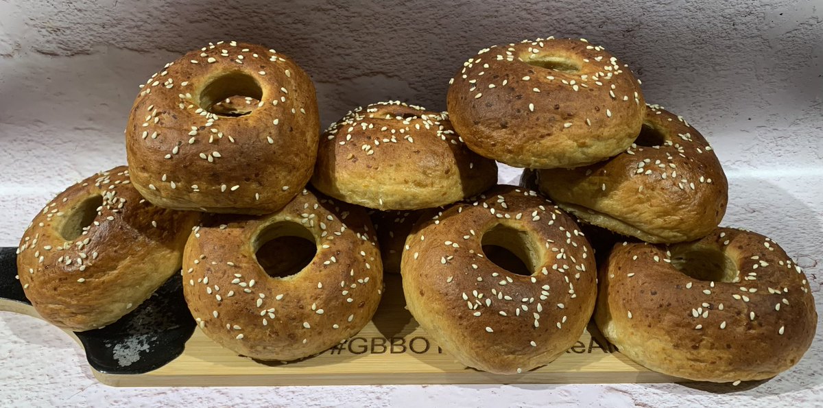 Rob_C_Allen's tweet image. #HomemadeBreadDay, so it would be rude not too. #bagels (polo bread) with #marmite and cheese. #GBBOTwitterBakeAlong