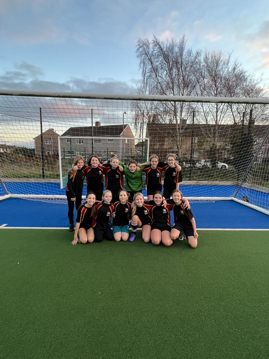 YCB_PESport's tweet photo. Despite the result the girls battled to the end and didnโt give up! They finished the game still smiling ๐ช๐ฝ #footballistherealwinner #friends #support #showyourCARDS https://t.co/yBTQ1hv0b3