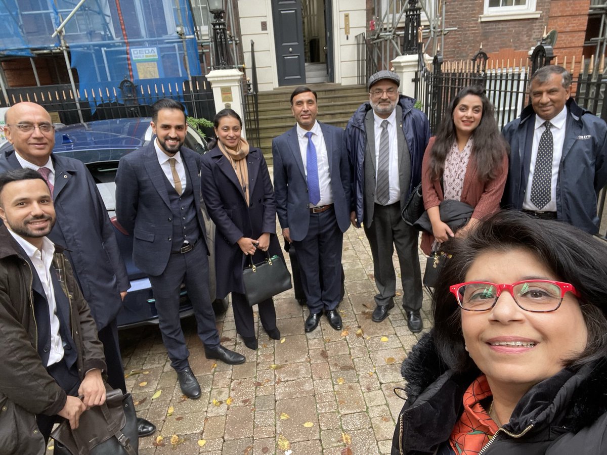 ahmereenreza's tweet photo. Thank you Party Chairman @nadhimzahawi for a very productive &amp; supportive meeting at @Conservatives HQ w/ @ConservativeFOP Chair Lord Choudrey, Directors &amp; Steering Committee members 

@DrKhiljee @HasAhmed_ @Michelle_Kazi @FatimaZaman24 @HumayunIkram1 @Hassan_Nelson1 @Ameet_Jogia https://t.co/DnqtgfiLby