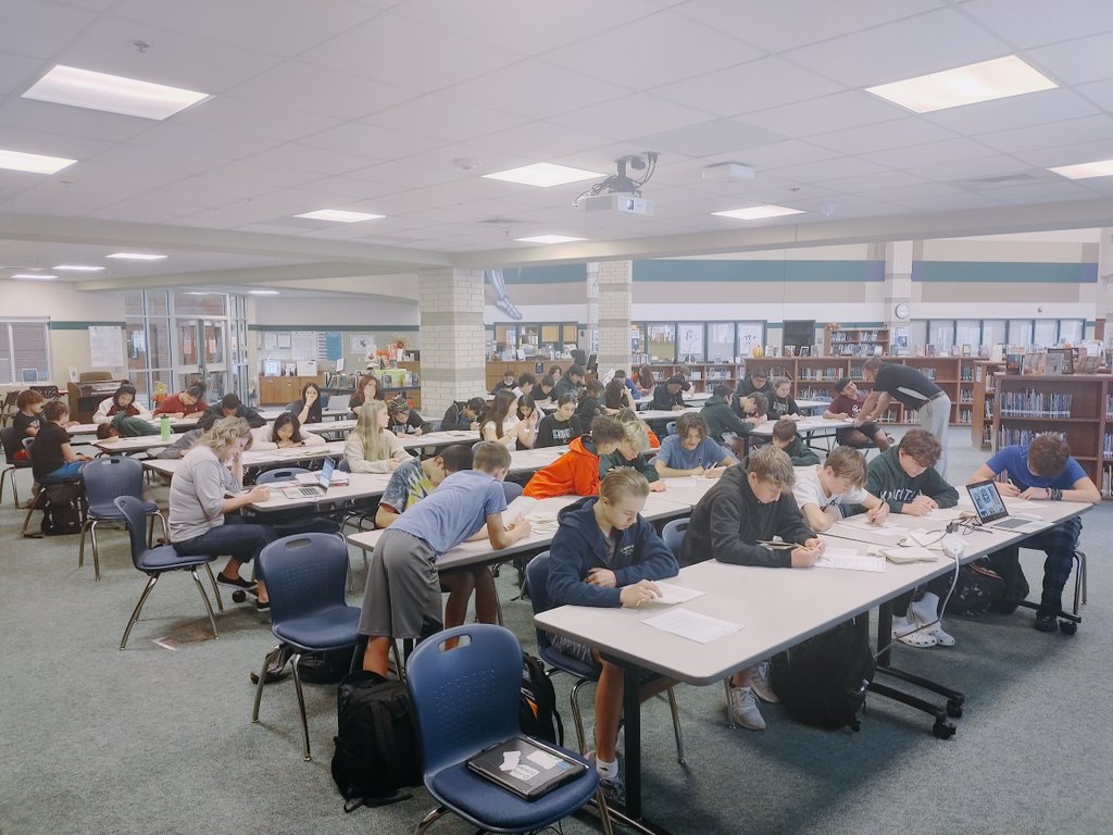 Mrs.B's Library tweet media