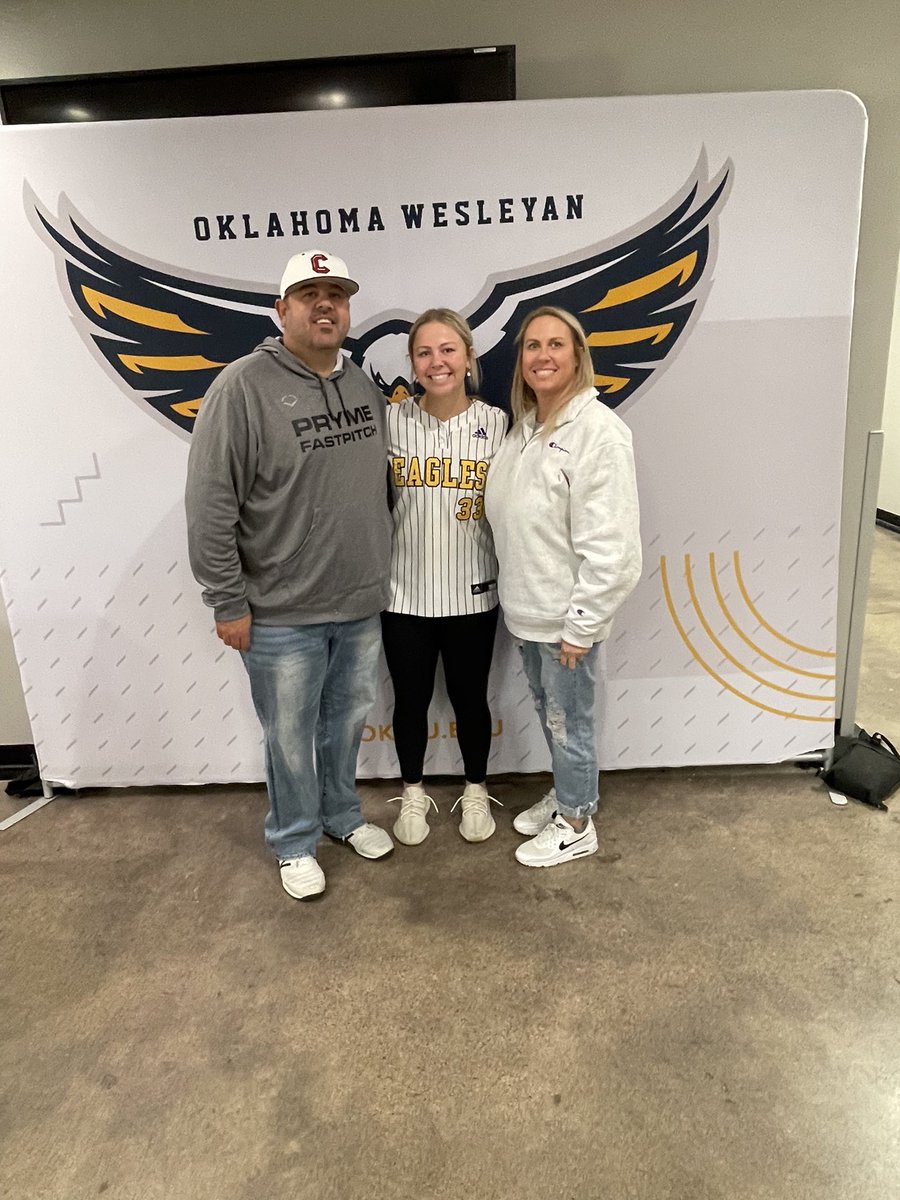 I had a great time talking to <a href="/ShawnWoods22/">Shawn Woods</a> and <a href="/ChanceOrendac/">Chance Orendac</a> on my official visit at OKWU!! 
<a href="/OKWUeagles_SB/">OKWU Softball</a> 
@Pryme18uGold