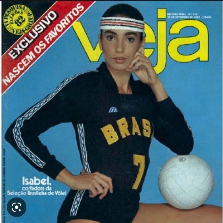 patribeiro0's tweet photo. Isabel minha ídola do vôlei 🏐 fez parte da minha adolescência acompanhava tudo. Descance em paz!🕊🤍#ripIsabel https://t.co/jYcqUbnO9x