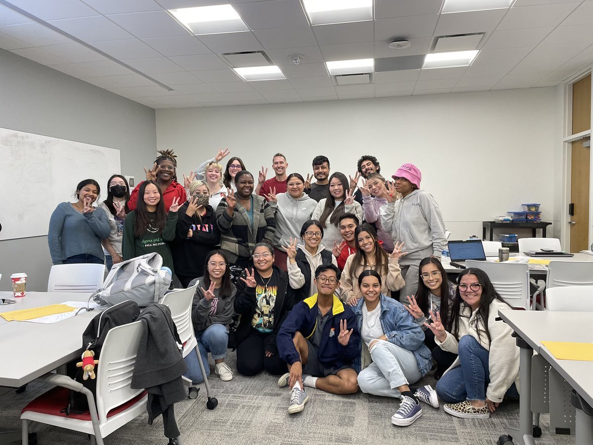drburrismath's tweet photo. Humbled and grateful to work with these amazing @UHCOE teachers who will make sure ALL students belong in elementary classrooms (especially in math class). True We’ll Ever Be. #ForeverCoogs https://t.co/MupflbhoSA
