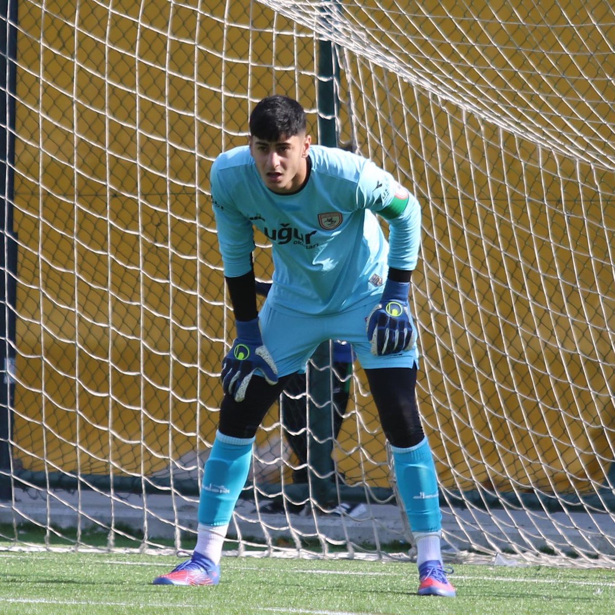 Mecbursun layık olmaya ❤️🤍 #samsunspor #gelecekbiziz