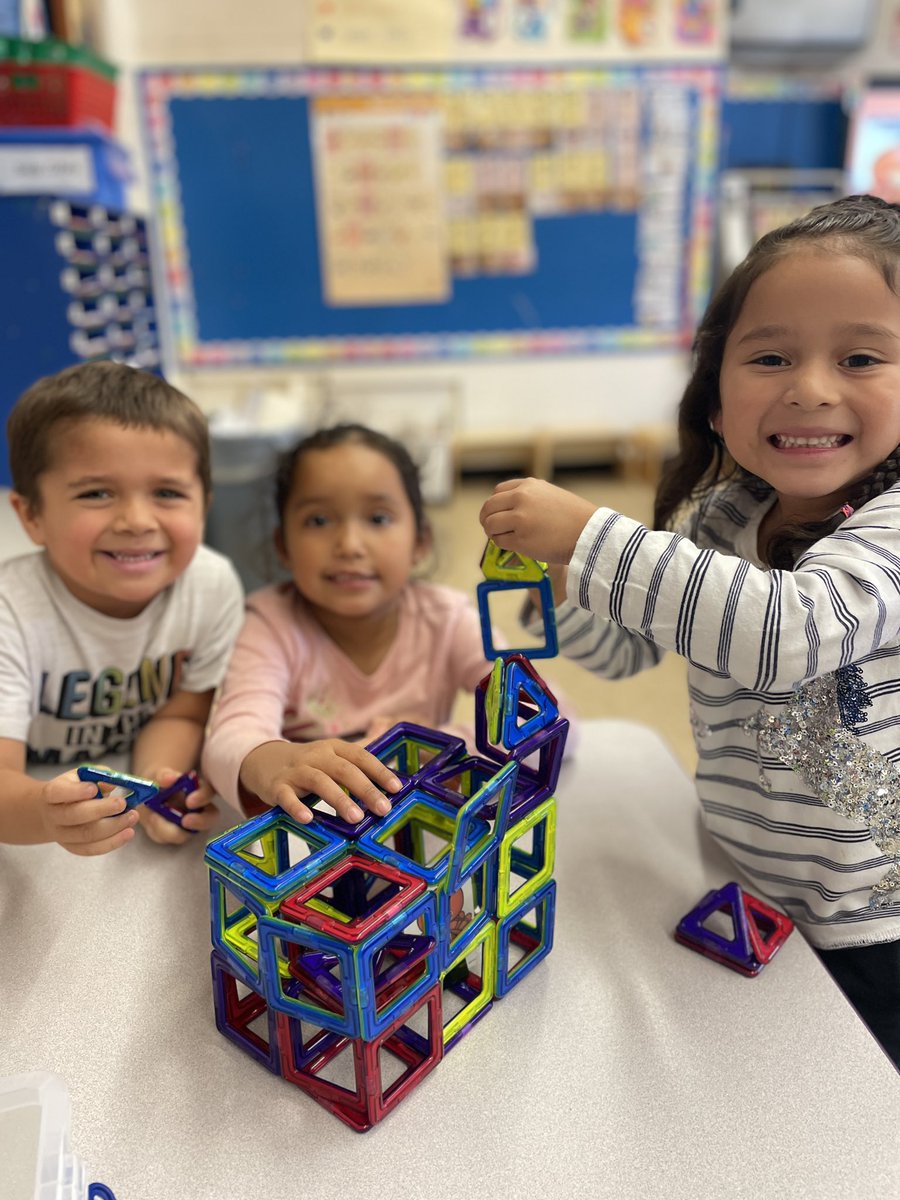 GCSD_STREAM tweet media