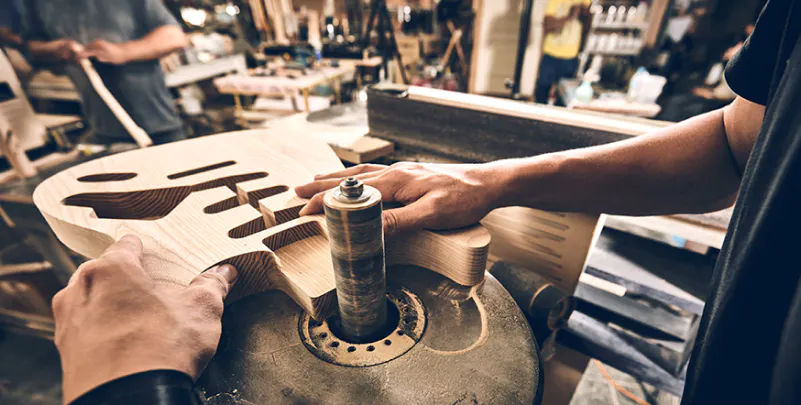 daofyofficial's tweet photo. ¡Creators! 😄

¿Sabían que desde Daofy estamos trabajando en un espacio donde los Luthiers pueden comercializar sus instrumentos a través de NFTs? 😎

Si, el proyecto se llama GOT (Guitar Ownership Token) y puedes ver más info en: https://t.co/Dw10zGa6br 🚀 https://t.co/XscKasBU6M