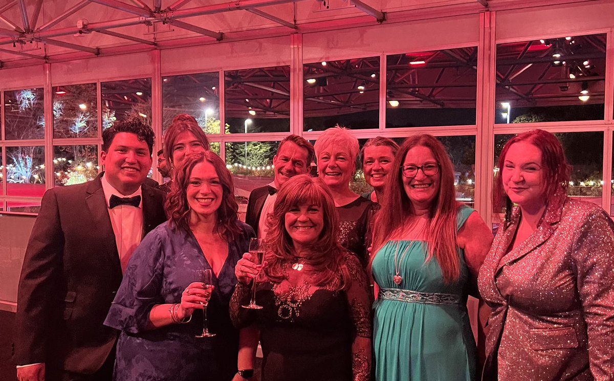 <a href="/HSJ_Awards/">HSJ Awards</a> come on team!!! @MarkHepNational <a href="/HansfordLouise/">Louise Hansford 💙</a> <a href="/helenh_hampton/">Helen Hampton</a> <a href="/DeborahMoores15/">Deborah Moores</a> <a href="/KempT24/">Tracey Kemp</a>