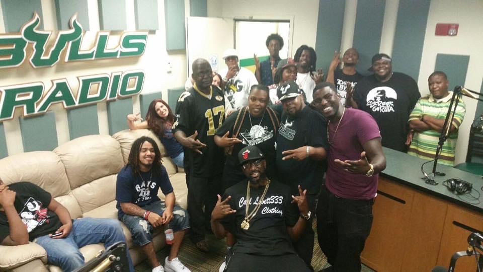mackmenent's tweet photo. The time when #941 reppin In Tampa w/ Athletic Halloffamer 🏀@CoachTGrace to Award winning Dj @djbigdawg941
&amp; artist @geno_mays X @SlimFigga X #PeezyP w/ @slickworthi on #UsFBullsRadio X @PirateRadioINV X @Bullseye_Live X @mackmenent X @DreamBigDjs Love seeing my #Team 👉🏾✨GLOW! https://t.co/vIpjtwVk6n