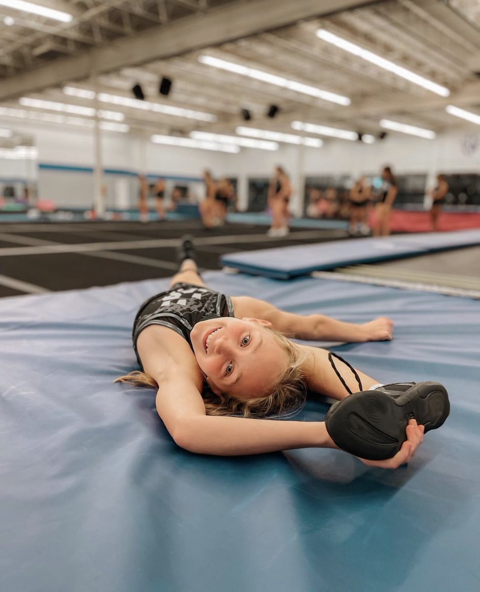 CheerAthletics's tweet photo. Sometimes it’s important to change your prospective on things. #theworldneedsmorecheer #cheerathletics #thebestofthebest #cheerleading #cheerleader #cheer #Tumble #Stunt #cheering #allstarcheer #allstar https://t.co/eVZPv60skn