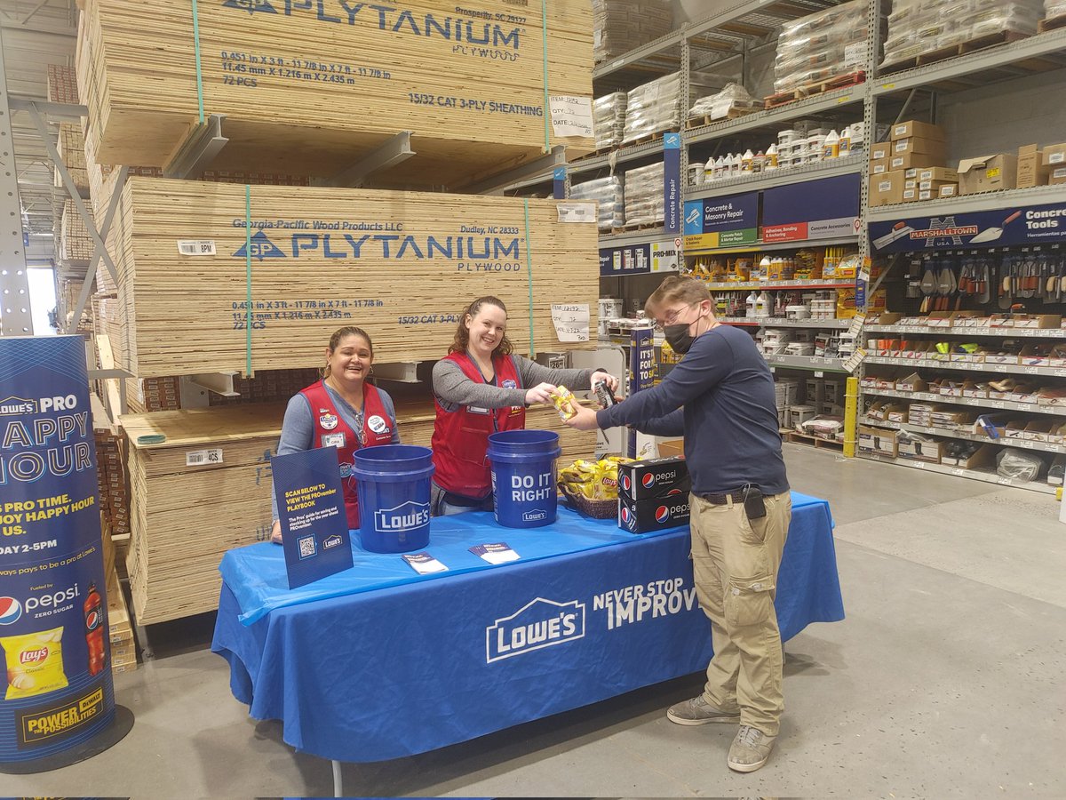 Lowe1656's tweet photo. Its Happy Hour at Lowes 1656 Hillsborough NJ!#provember https://t.co/GZ4n4Gaycs