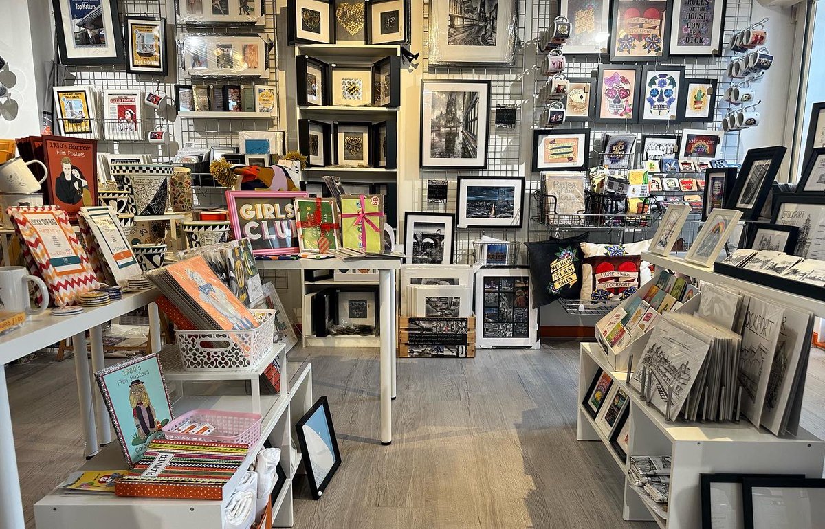 How good does <a href="/TheWarrenSPT/">The Warren</a> look with it’s bright new shop front • The Warren sells works from over 50 local indie makers &amp; creators • Based just off the marketplace we absolutely recommend you visit and support local business 👀 AD #stopinstockport