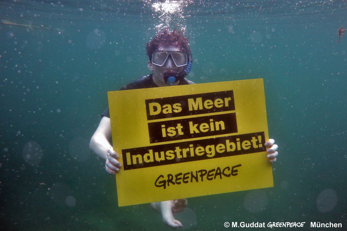 greenpeace_M's tweet photo. Das Meer ist kein Industriegebiet - daher keine Bohrungen nach fossilen Energieträgern mehr. Steigen Sie aus dem Gasprojekt vor Australien aus! #RWExit 👉 https://t.co/CpkzgvRkZe https://t.co/qj26plQLE7