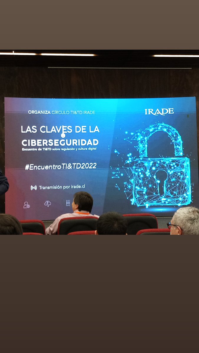 sebanull_'s tweet photo. estuvo interesante la charla, el ambiente era más cómodo de lo que pensé😎🤙.
#EncuentroTIyTD2022 https://t.co/Z6HNxYpNHE