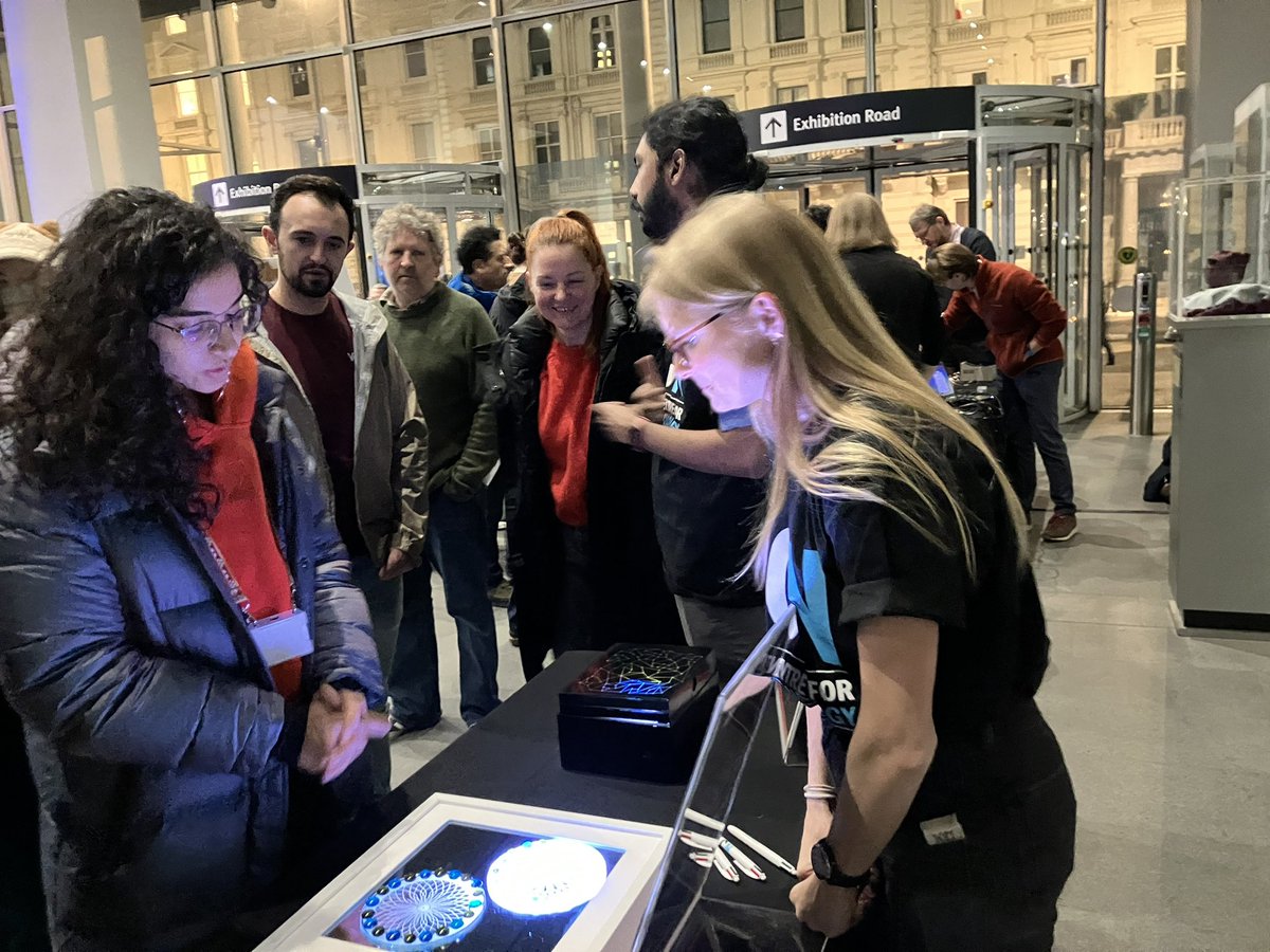 London Centre for Nanotechnology tweet media