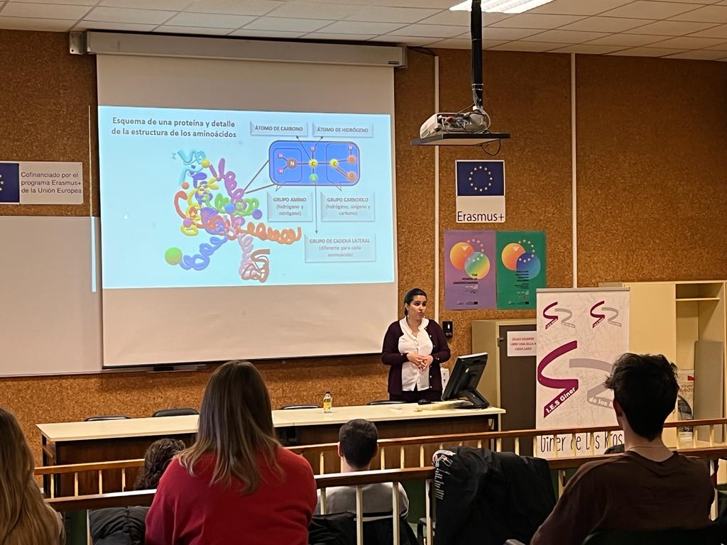 gineractualidad's tweet photo. Este jueves dentro de las actividades en la #SemanaDeLaCiencia en  @gineractualidad charla sobre “PROTEÓMICA, herramienta para mejorar nuestra salud y alimentación” a cargo de @camino_machado @foodsafety_ULE @Ictal @Unileon https://t.co/oLhnLAQ6U9