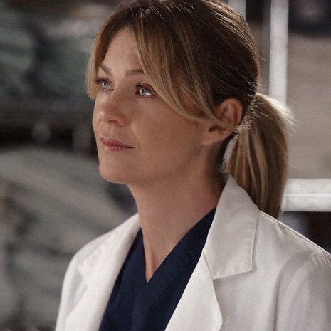 apiscescrying's tweet photo. This character changed my life. You’ve taught me so much and for that, I will love you as long as the earth still spins, Ellen Pompeo. Because the carousel never stops turning. 🎡 https://t.co/MCKVHo6fQB