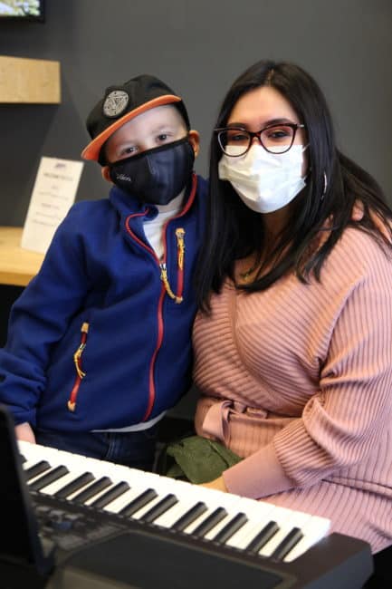 “He just comes to life. The power of this connection and music — it means so much to him.” — Tyson, Oliver’s Dad 

Read Oliver’s story and learn more about how you can support Joy here: bit.ly/3tAitHP

#JoyRxHeals #JoyRxMusic