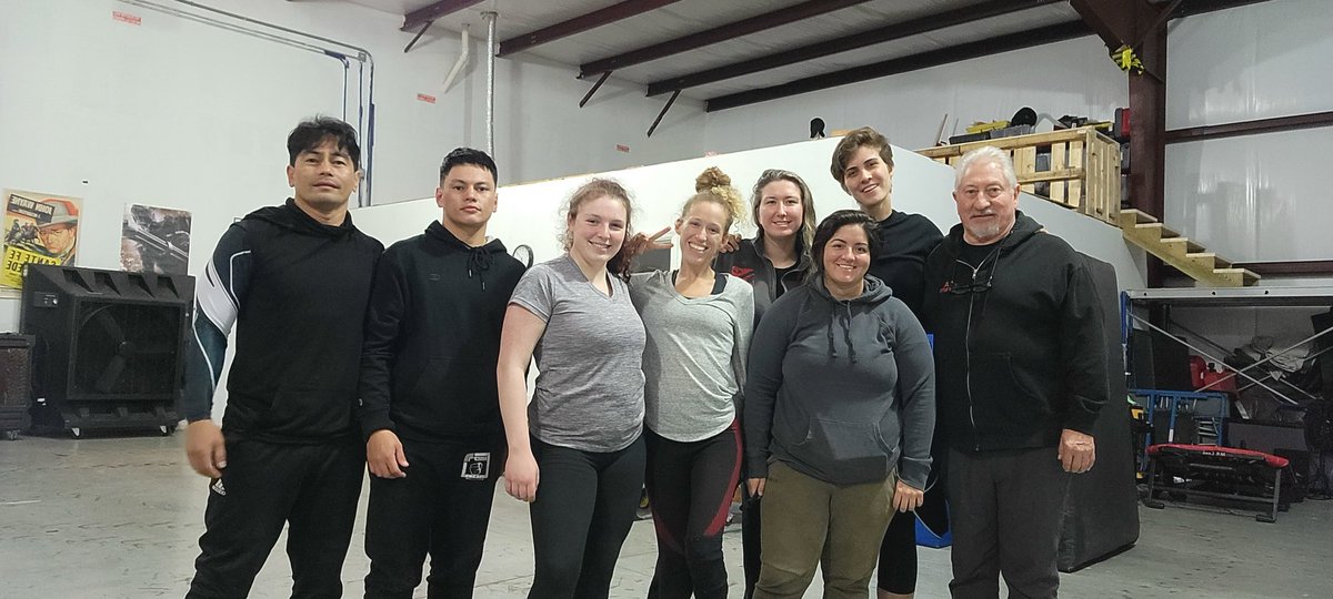Jay_CeeHI's tweet photo. Awesome training at L.A. Stunts https://t.co/5JCmgq1cOO