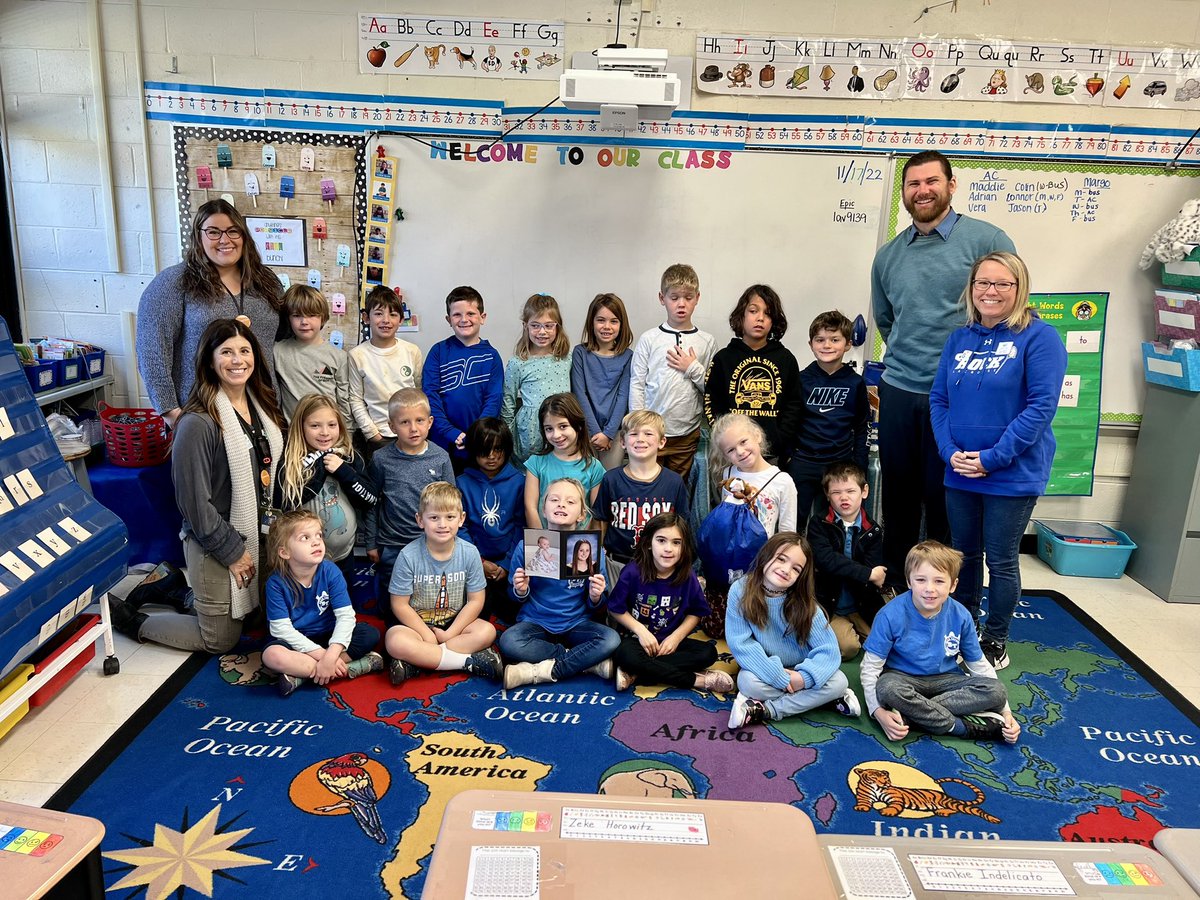 Wearing blue 💙 to show our support on #nationalgriefday. So much love and lots of hugs today. #beartavernpride <a href="/MrsNiefersClass/">Kimberly Niefer</a> <a href="/miss_ngregorio/">Natalie Gregorio aka Miss G!</a>