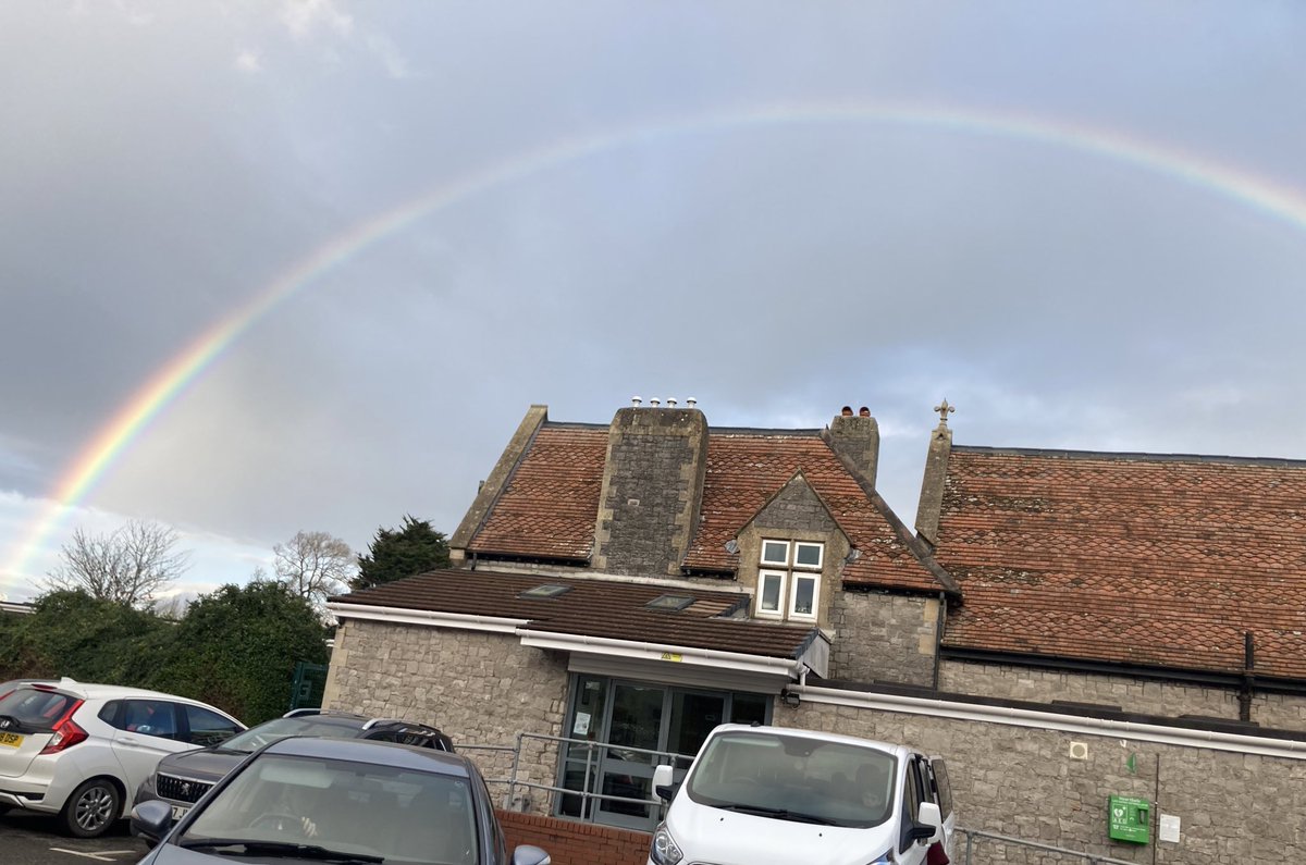 GardenStannes_2's tweet photo. Another beautiful rainbow over Hewish this afternoon 🌈
#gateduty
#welovearainbow
#wearestannes
@StAnnes_EHS https://t.co/s0Zak6ZaGm