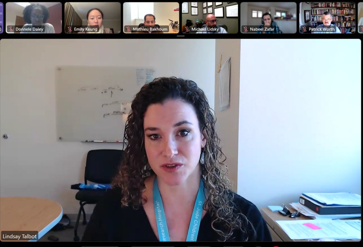 mzeigermd's tweet photo. @theNCI ESSP and @AmCollSurgeons NSSP awardees meet with @NCI_Training for a mock study session of K08 and R01 grants. Great discussions! @NCI_Bogler @Nas_Zahir @LDemblowski @NIH https://t.co/eU8LKTmIzA