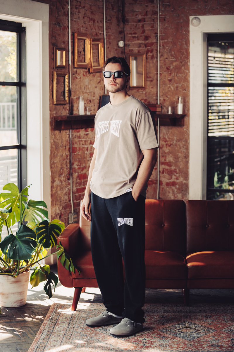 VLEXINBRAND's tweet photo. Sand Tees and Long sleeves will be available this Friday, November 18th at 10AM MST. 

Last chance to win early access or $100 gift card! Comment “😎” and retweet this post.

Winners for Early Access or $100 Gift Card will be selected and notified today via DM. https://t.co/5BCfUv0tME