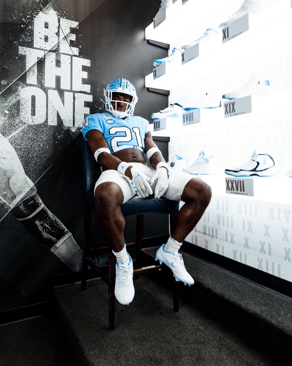 Back to basics 🥶

#CarolinaFootball #UNCommon

h/t UNC Football