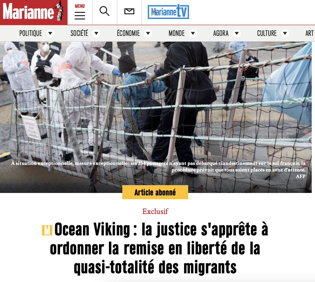 LaurentObertone's tweet photo. Gérald Darmanin est toujours ministre de l'Intérieur. https://t.co/RpLeG0RC38