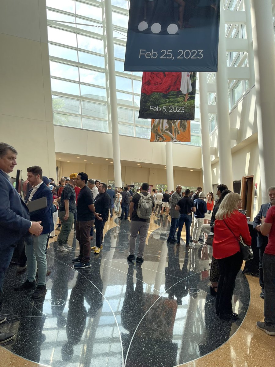 kj_2030's tweet photo. Great energy here with @String_Net at #TCCrypto #techcrunch #string #blockchain #web3 https://t.co/T8xmE0y3du