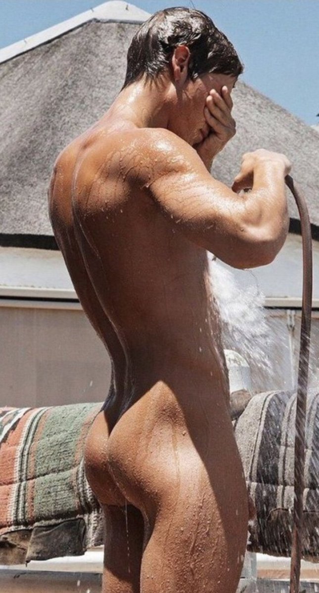 CITYBOYZ101's tweet photo. Shower time who wants to join?

@CITYBOYZ101 #hotgayboy #Boy #gayboy #twink #handsomeboy https://t.co/2MeM5ZMaZS