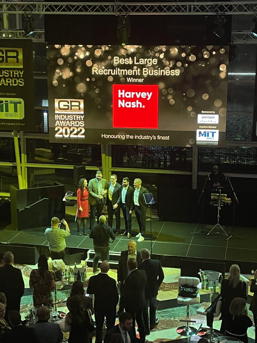 The winner of Best Large Recruitment Business is
<a href="/HarveyNash/">Harvey Nash</a>, huge congratulations! A great
example of a business that maintains a client first
approach throughout its work! <a href="/parasolgroup/">Parasol</a> @MITbenefits <a href="/garykingGR/">Gary King</a> #GRUKAWARDS