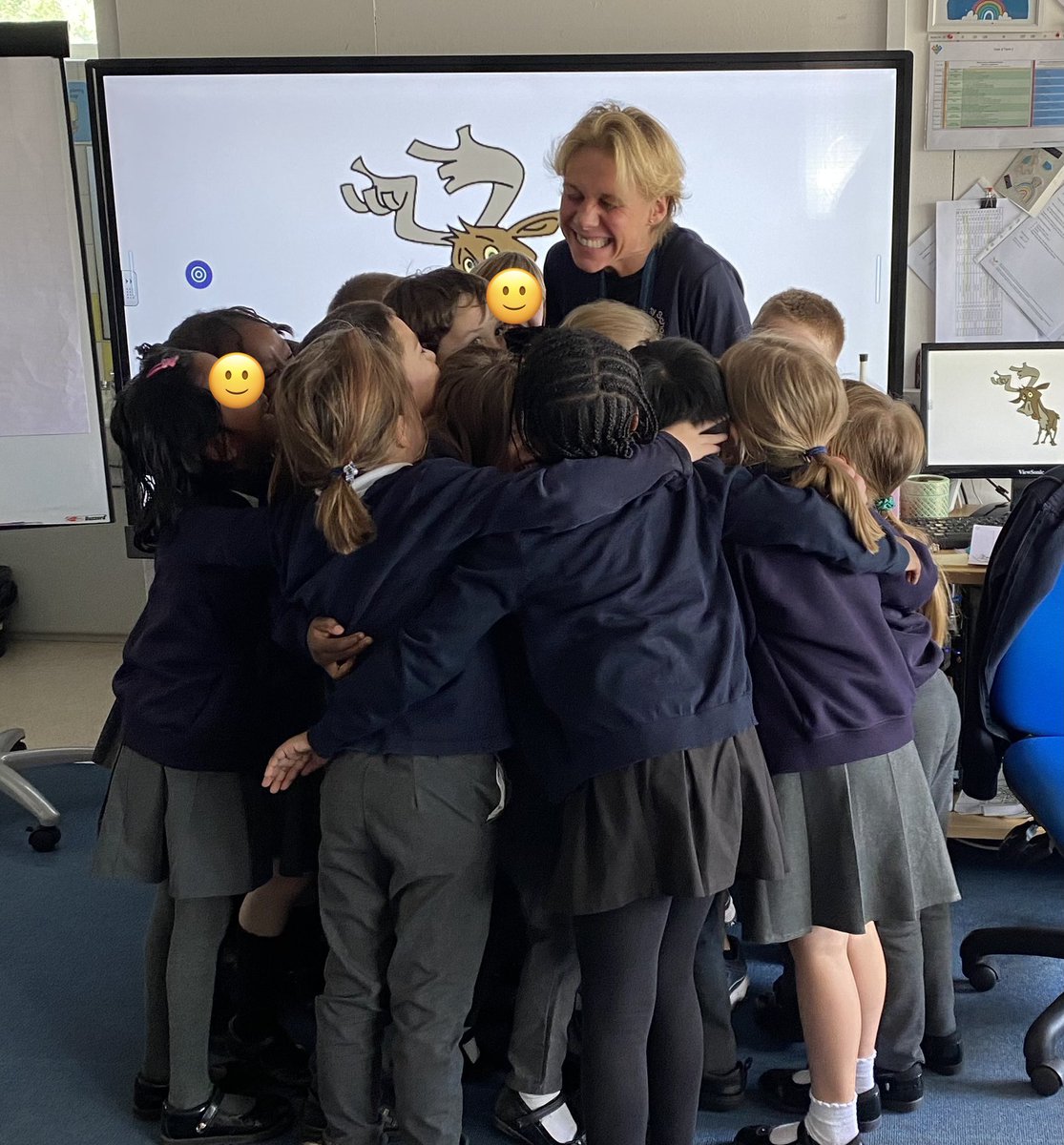 MrsVeriTea's tweet photo. Day 17 of #GrowYourGratitude & #MakeItCount
Felt a bit loved today & was told “I won’t let your voice get lost anymore - please don’t be ‘sick, bad, poorly, can’t eat pudding’ again because my heart got broken & my head hurt”. 🤗#Year2 #ClassHug #MakingADifference #Relationships https://t.co/pAqAe39TmP