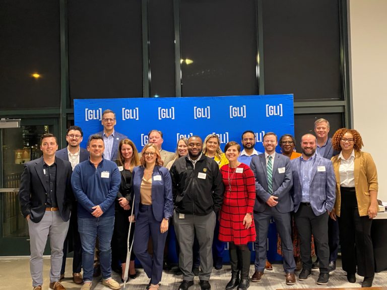One_Louisville's tweet photo. Congratulations are in order! The @HealthENetwork, an initiative of Greater Louisville Inc., celebrated 21 leaders and innovators who completed our Healthcare Fellows program. https://t.co/Yt9LfV2TEY https://t.co/Cbs4gvkUdp